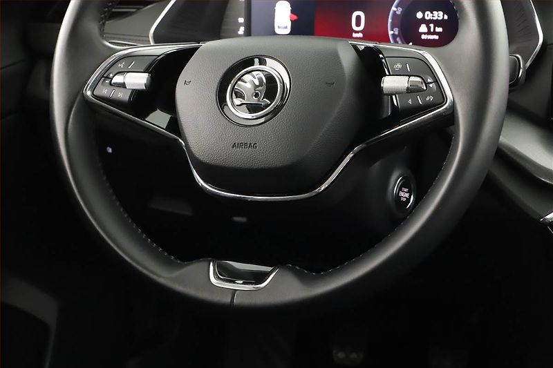 Škoda Octavia (2023) Ambition 2.0 TDI, ČR,1.maj - fotka 8 z 16