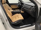 Volvo XC90 B6 AWD INSCRIPTION AUT CZ 7m - náhled 24