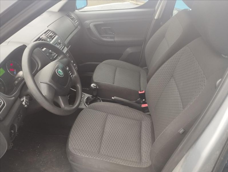 Škoda Roomster 1,2 TSi 63KW - fotka 7 z 16