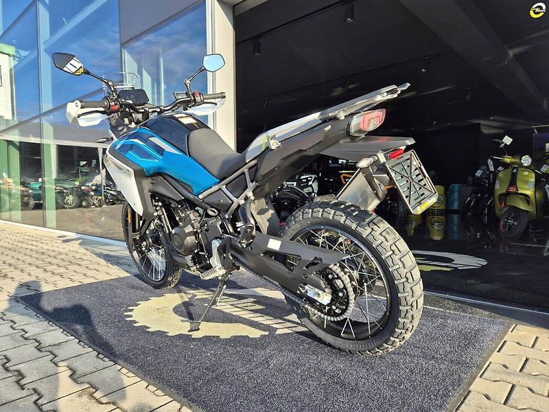 CFMOTO 450 MT-R (2026) - fotka 62 z 78