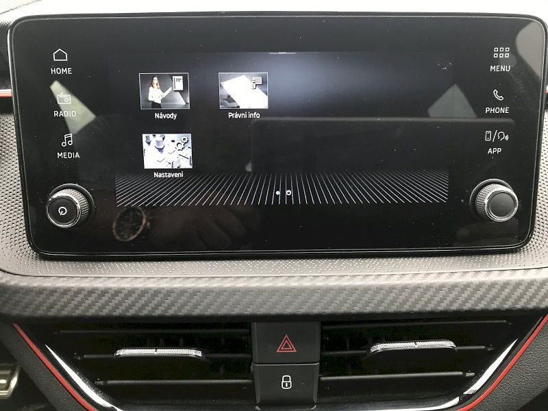 Škoda Scala (2025) MONTE CARLO 1,5 TSI - fotka 11 z 27