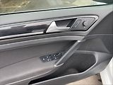 Volkswagen Golf 1,5 TSI Evo Highline - náhled 11