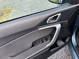 Kia Ceed 1,5 T-GDI 118 Top AT - náhled 11