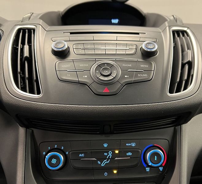 Ford Grand C-MAX 1.5 Ecoboost Trend Plus - fotka 6 z 15