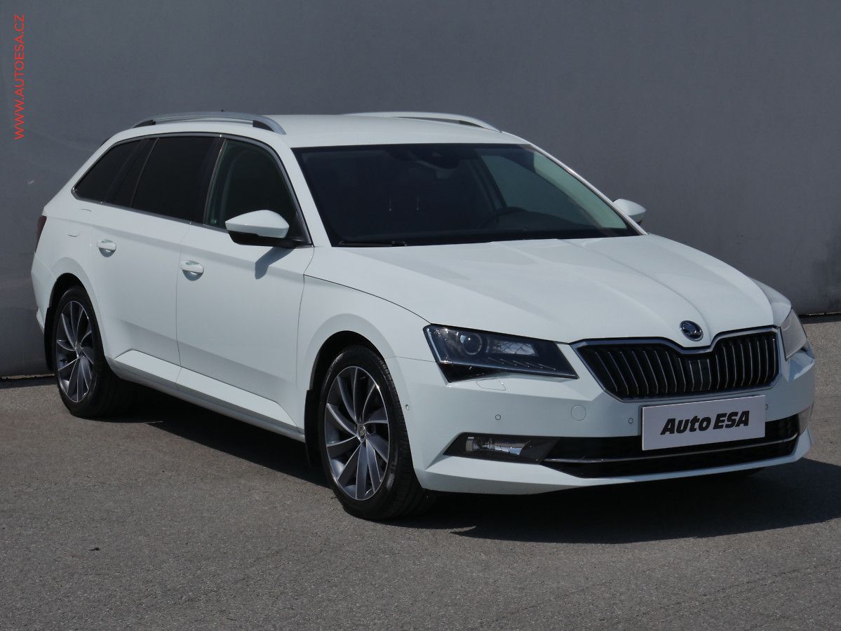 Škoda Superb 1.6TDi, Style, bixen, navi