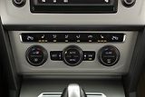 Volkswagen Passat (2015) 2.0 TDI, Automat, Tempomat - náhled 15