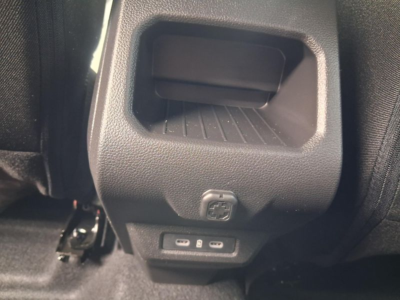 Dacia Duster (2026) Journey hybrid-G 150 4x4 - fotka 29 z 41