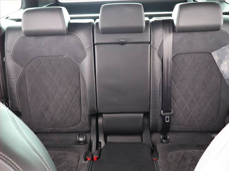 Škoda Kodiaq (2018) Sportline 2.0 TDI 4x4, 4X4 - fotka 10 z 28