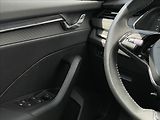 Škoda Octavia 2,0 TDI Combi Ambition Plus - náhled 14