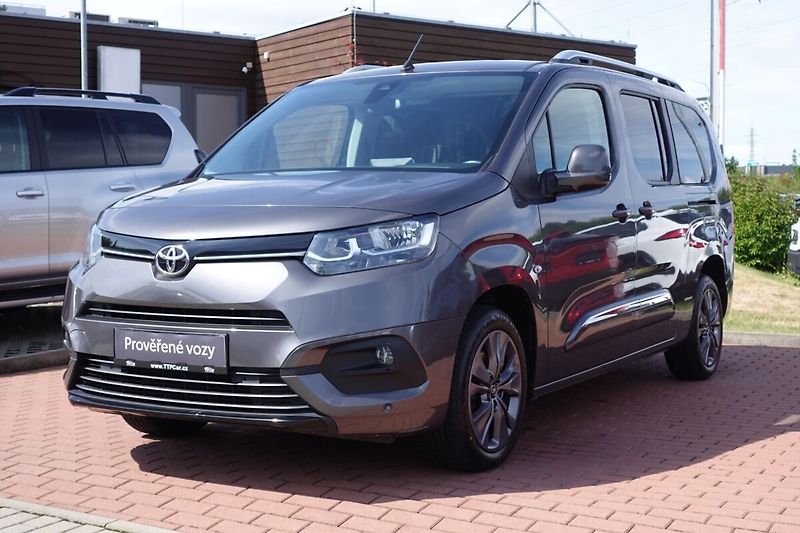 Toyota ProAce City Verso 1,5D-4D M/T Family Long - fotografie inzerátu