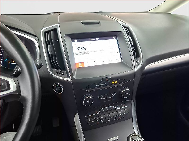 Ford Galaxy (2019) Titanium 2.0 EcoBlue, 4X4 - fotka 12 z 20