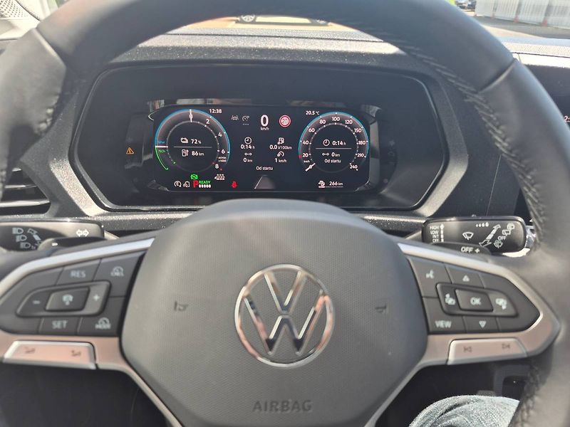 Volkswagen Caddy (2025) 1.5 TSI PHEV Life - fotka 15 z 22