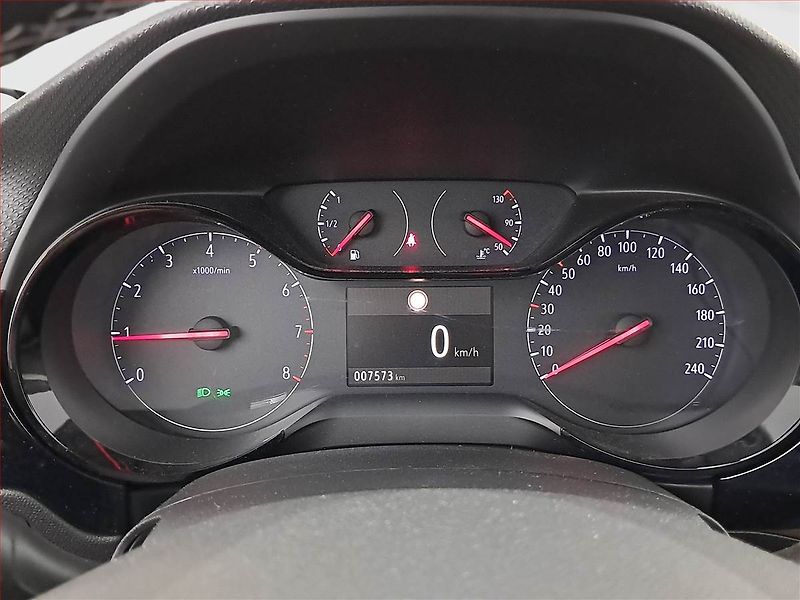 Opel Corsa (2022) 1.2, Serv.kniha, Tempomat - fotka 11 z 20