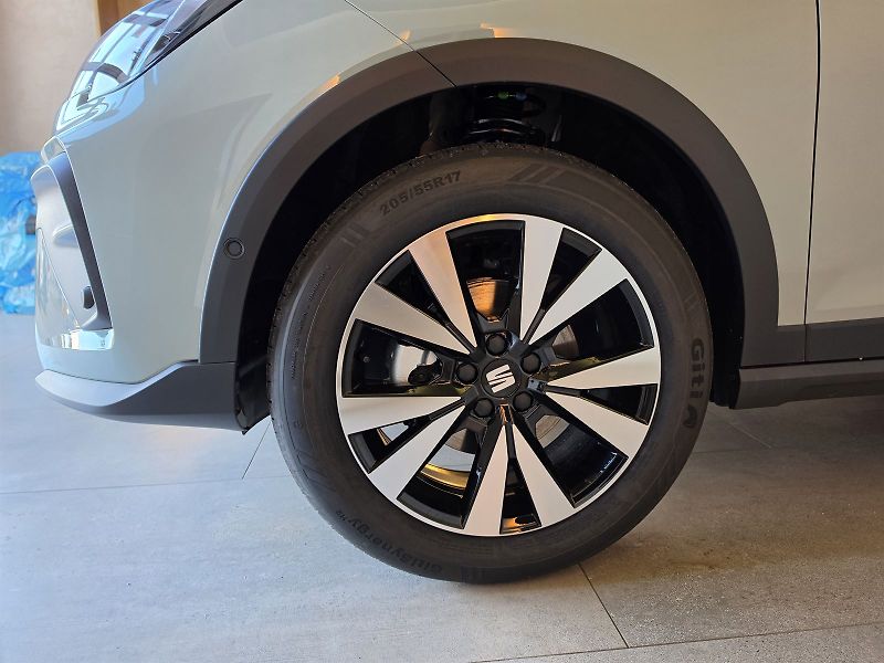 Seat Arona (2026) 1.0. TSI 95k DSG FR - fotka 7 z 15
