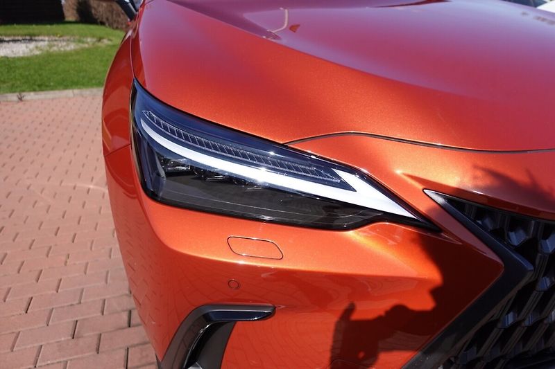 Lexus NX 450h plus NX450h+ Executive Top 4x4 - fotka 34 z 34