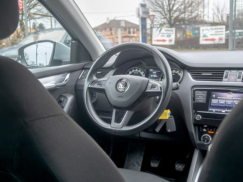 Škoda Octavia (2020) ČR 2.0TDI 110KW – 1 majitel - fotka 12 z 48