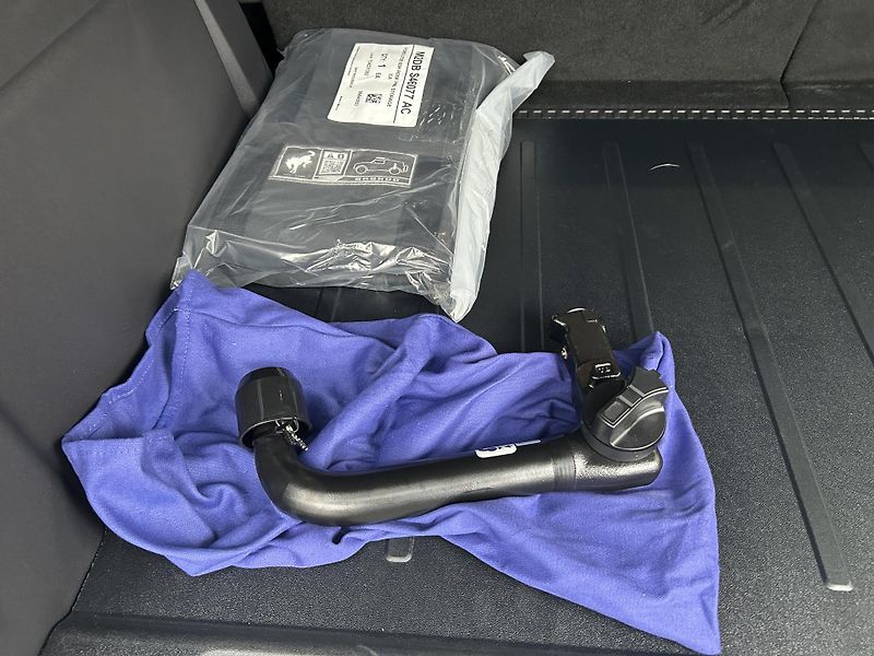 Ford Bronco 2.7 EcoBoost 246kW OUTER BANKS - fotka 11 z 37