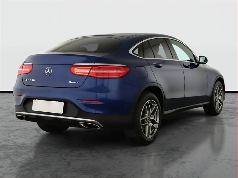 Mercedes-Benz GLC (2018) AMG line 250 - fotka 5 z 20