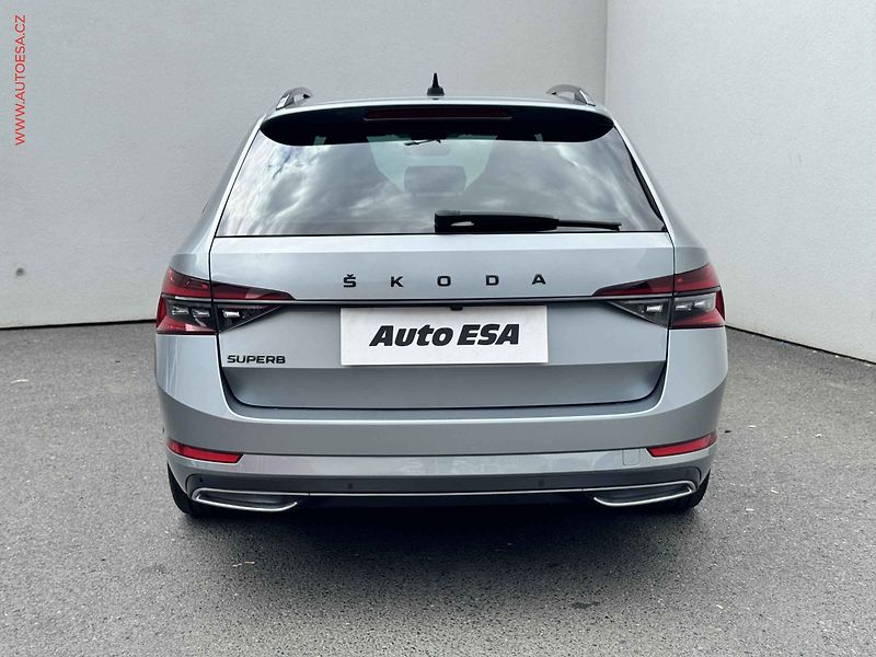 Škoda Superb (2021) 2.0 TDi, ČR, SportLine, DSG - fotka 5 z 18