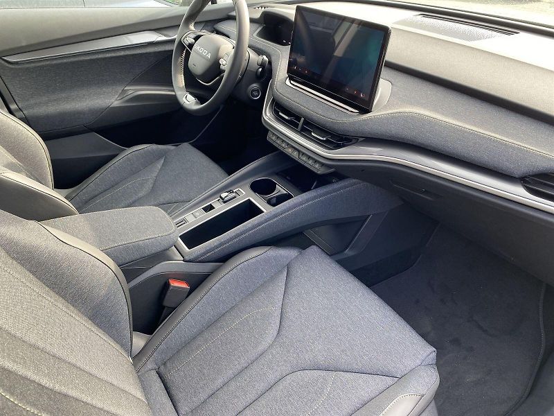 Škoda Elroq (2025) 85 Premium - fotka 9 z 34