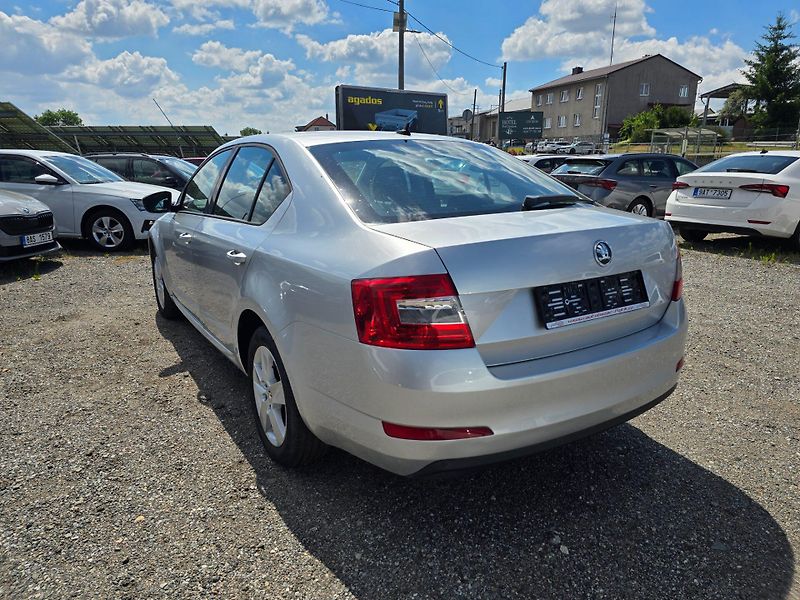 Škoda Octavia (2014) 1.6 TDi 77KW DSG Ambition - fotka 5 z 23