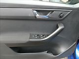Škoda Fabia 1,2 TSi 2xkola,auto klima,temp - náhled 32