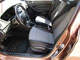Hyundai i20 (2018) 1.2i, 1.maj,ČR, Klima - náhled 9