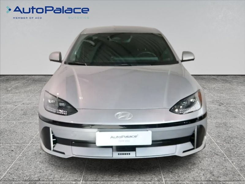 Hyundai Ioniq 6 0,0 POWER 77 kWh 239kW Style - fotka 2 z 21