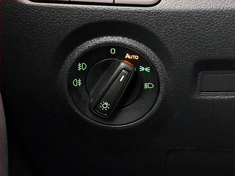 Škoda Fabia (2021) Style 1.0 TSI, ČR,1.maj - fotka 18 z 18