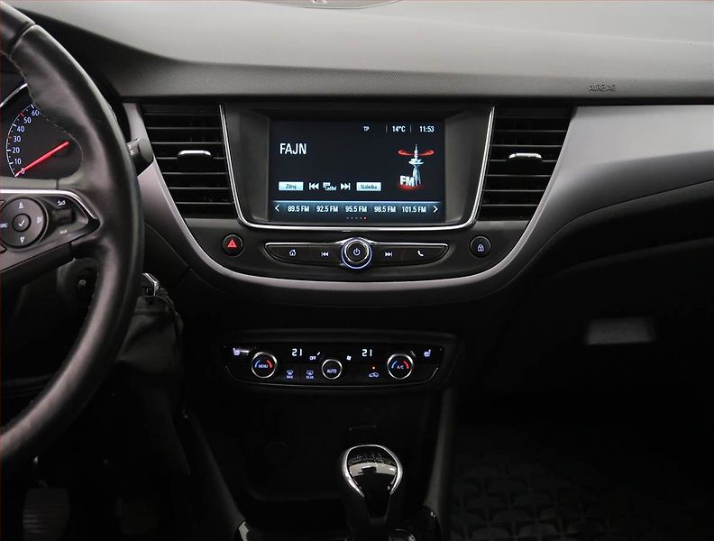 Opel Crossland X (2019) 1.2 Turbo, Serv.kniha - fotka 12 z 20