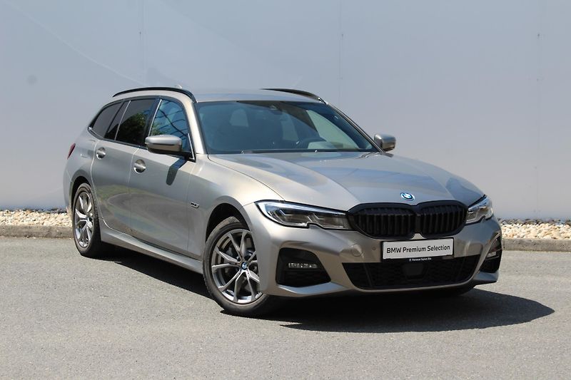 BMW Řada 3 330e xDrive Touring - fotka 7 z 23