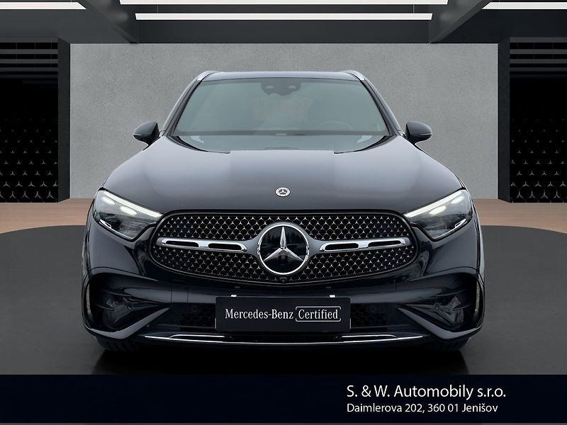 Mercedes-Benz GLC 220d AMG 4MATIC - fotka 2 z 31