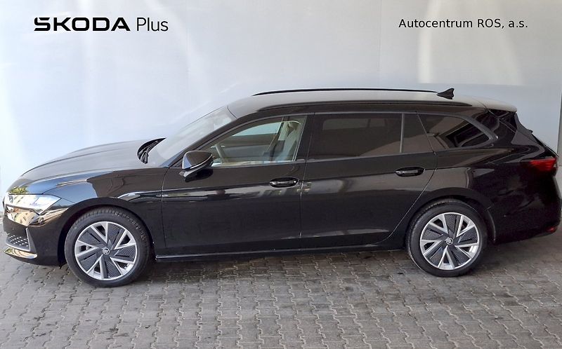 Škoda Superb (2025) COMBI SELECTION TD 110/2.0 A7F - fotka 3 z 41