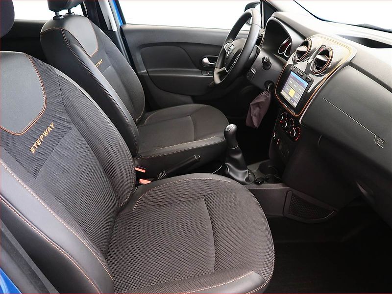 Dacia Logan (2017) Stepway 0.9 TCe, LPG - fotka 9 z 17
