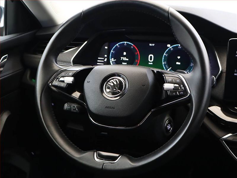 Škoda Octavia (2020) 2.0 TDI, Automat, Serv.kniha - fotka 14 z 20