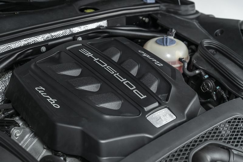Porsche Macan Turbo*BOSE*Panorama - fotka 17 z 42