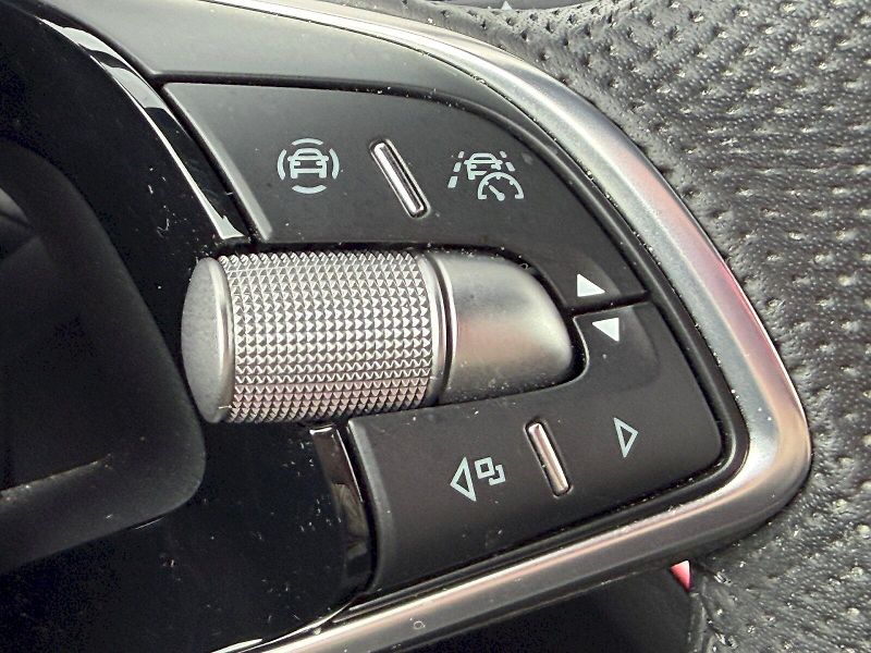Škoda Kamiq (2025) 1.0 TSI / 85kW / MONTE CARLO - fotka 19 z 34