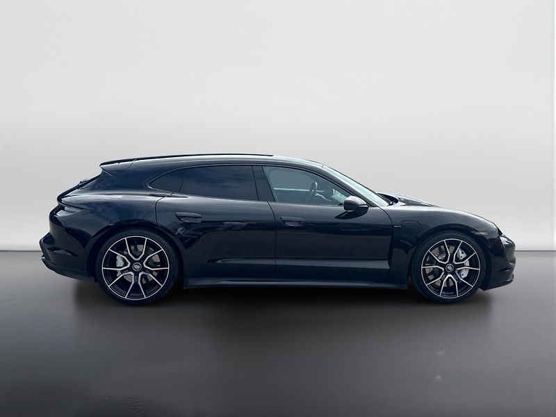 Porsche Taycan Turbo Sport Turismo - fotka 6 z 30