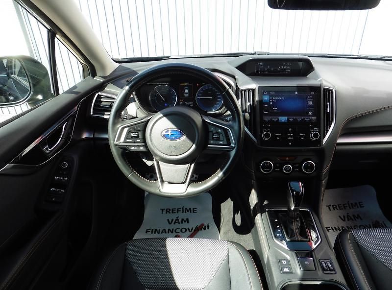 Subaru XV 2.0 Exclusive AWD A/T, EyeSigh - fotka 17 z 18