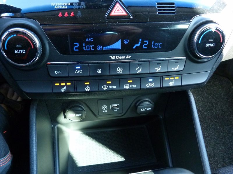 Hyundai Tucson 1.6 GDI Classic blue - fotka 24 z 26