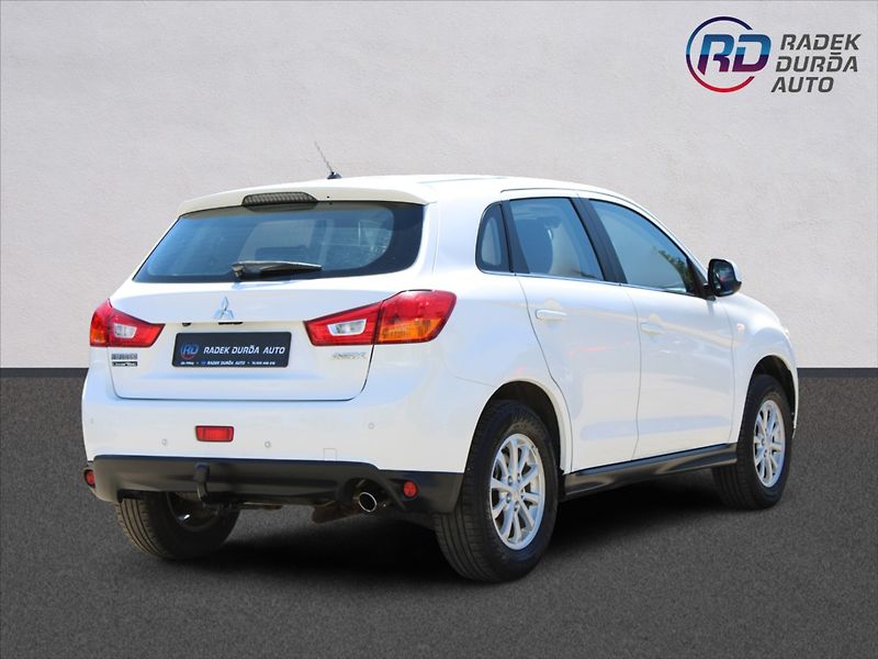 Mitsubishi ASX 1,6 MIVEC  NOVÉ V ČR,TAŽNÉ - fotka 5 z 23