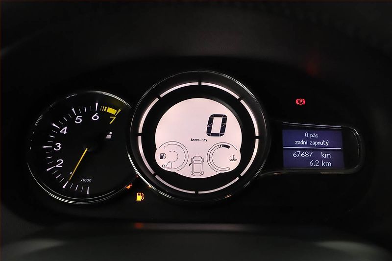 Renault Mégane (2016) 1.2 TCe, ČR,1.maj, Tempomat - fotka 9 z 14