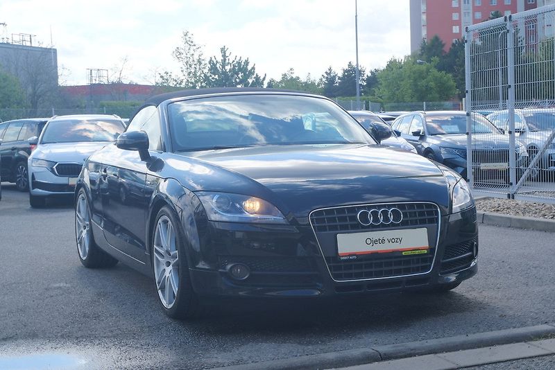 Audi TT - fotka 3 z 6