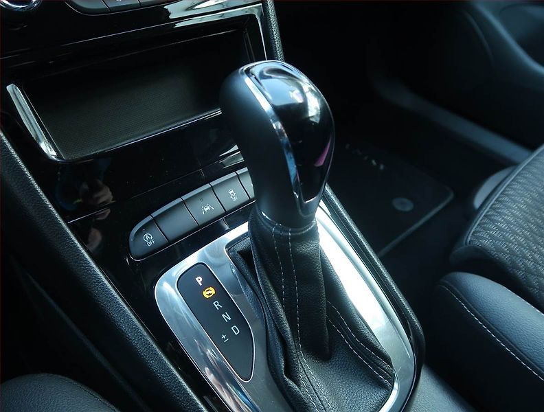 Opel Astra (2019) 1.6 CDTI, Automat, Navi - fotka 16 z 21