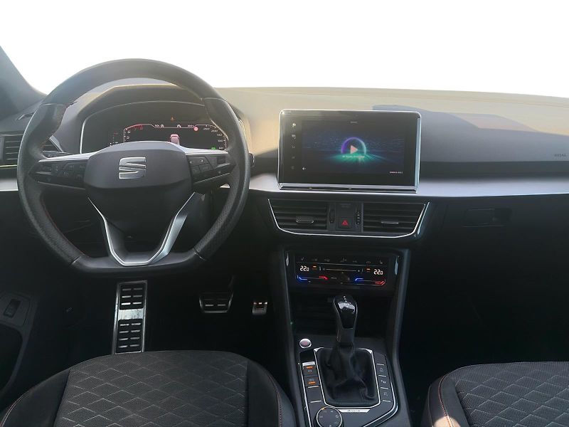 Seat Tarraco 2.0TSi FR 4WD 140kW - fotka 11 z 27