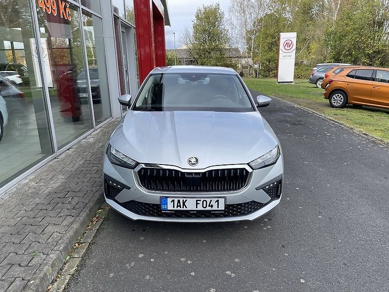 Škoda Scala Selection 1.0 TSI 85 kW - fotka 2 z 13