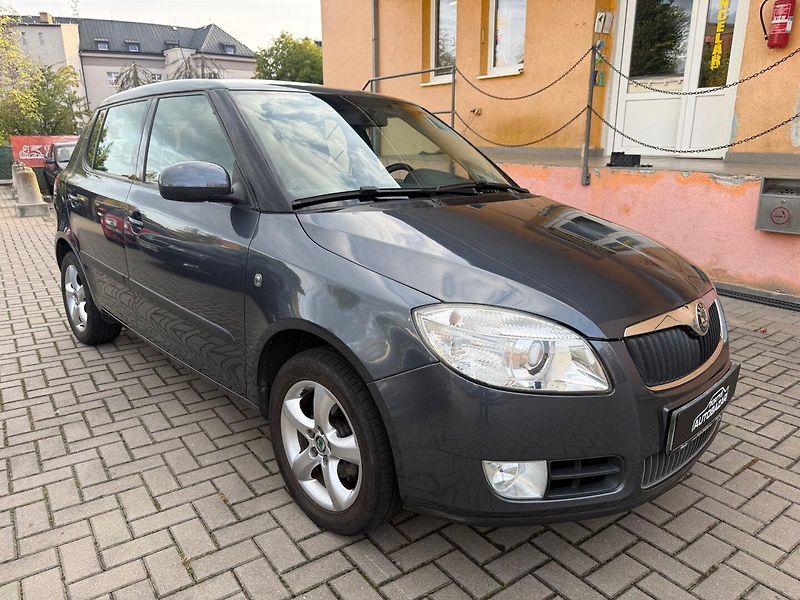 Škoda Fabia (2009) II 1.4 16V - Top stav ! - fotka 3 z 21