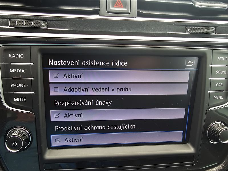 Volkswagen Tiguan 1,4 TSi 110KW COMFORTLINE - fotka 23 z 49
