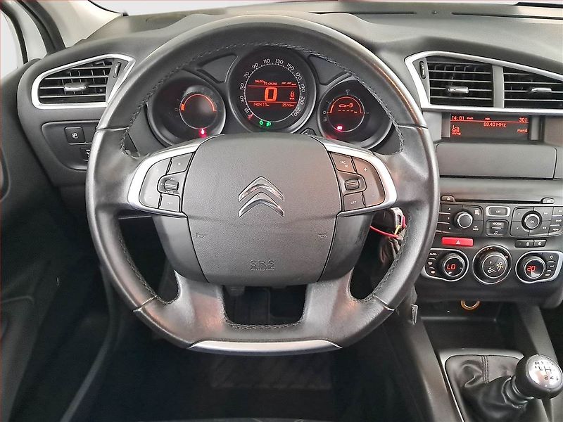Citroën C4 (2012) 1.6 HDi, Serv.kniha, Tempomat - fotka 19 z 19