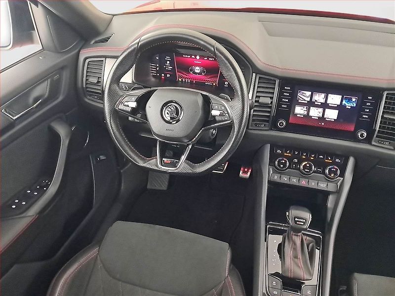 Škoda Kodiaq (2023) RS 2.0 TSI - fotka 7 z 24